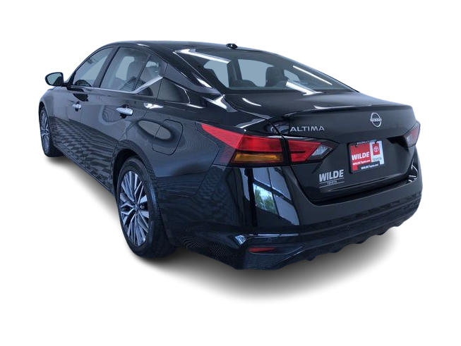 Thumbnail: 2025 Nissan Altima - 24