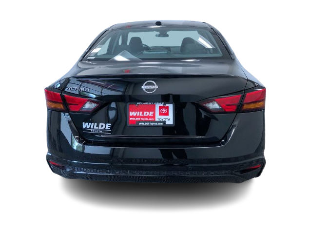 Thumbnail: 2025 Nissan Altima - 25