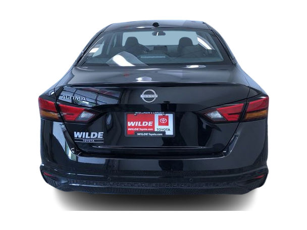 Thumbnail: 2025 Nissan Altima - 24
