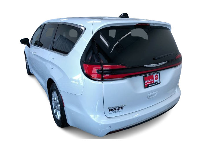 Thumbnail: 2024 Chrysler Pacifica - 24