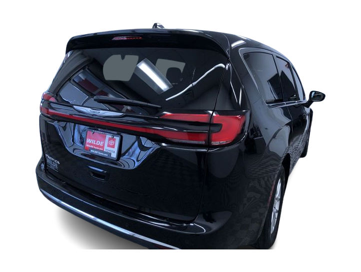 Thumbnail: 2025 Chrysler Pacifica - 35