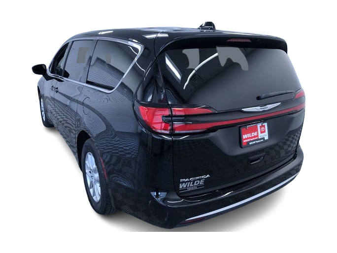 Thumbnail: 2025 Chrysler Pacifica - 24