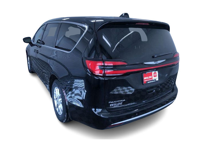 Thumbnail: 2024 Chrysler Pacifica - 23