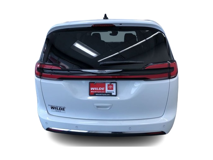 Thumbnail: 2024 Chrysler Pacifica - 25