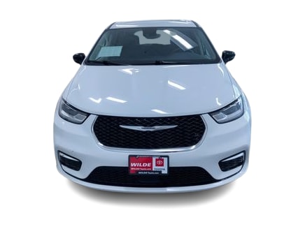 Thumbnail: 2024 Chrysler Pacifica - 6