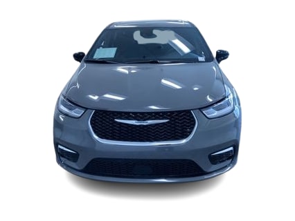 Thumbnail: 2025 Chrysler Pacifica - 6