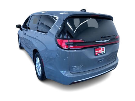 Thumbnail: 2025 Chrysler Pacifica - 4