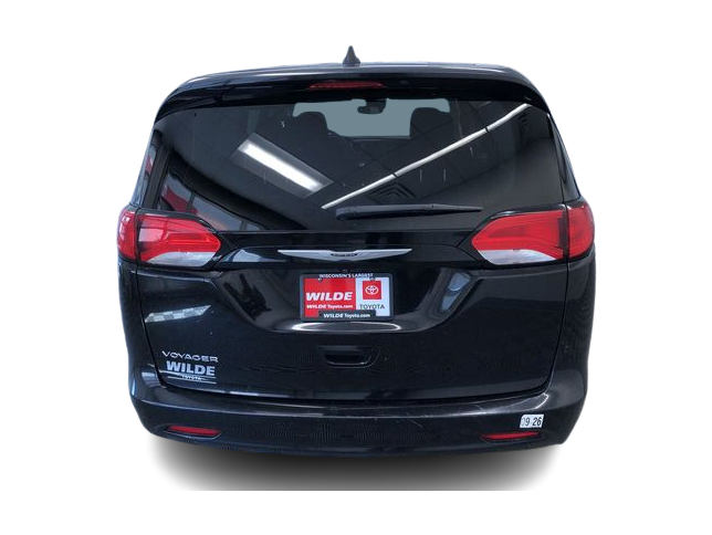 Thumbnail: 2024 Chrysler Voyager - 25