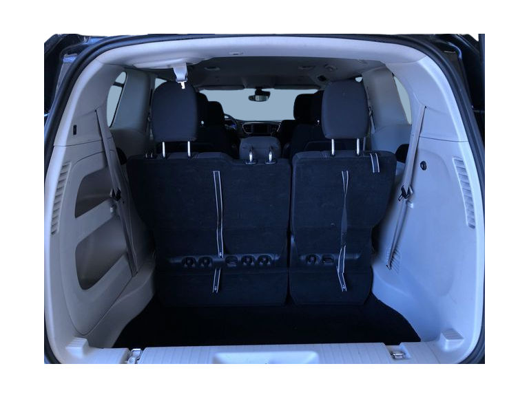 Thumbnail: 2024 Chrysler Voyager - 16