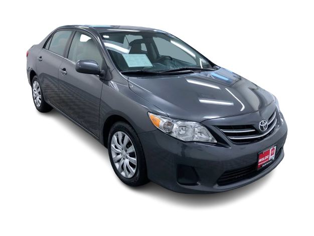 Thumbnail: 2013 Toyota Corolla - 32