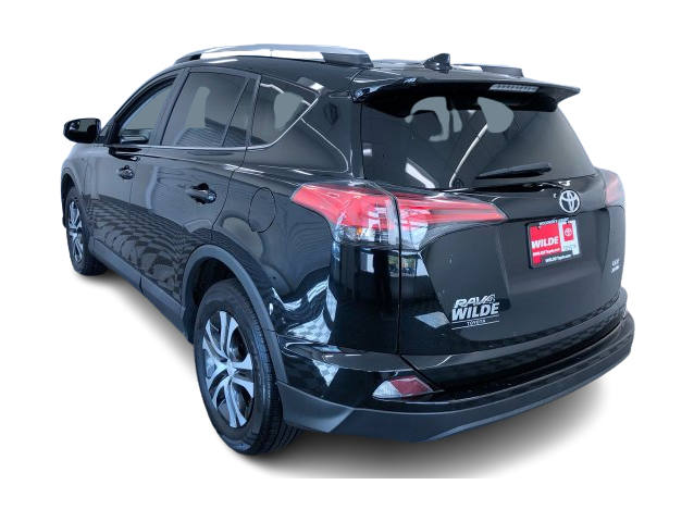 Thumbnail: 2018 Toyota RAV4 - 25