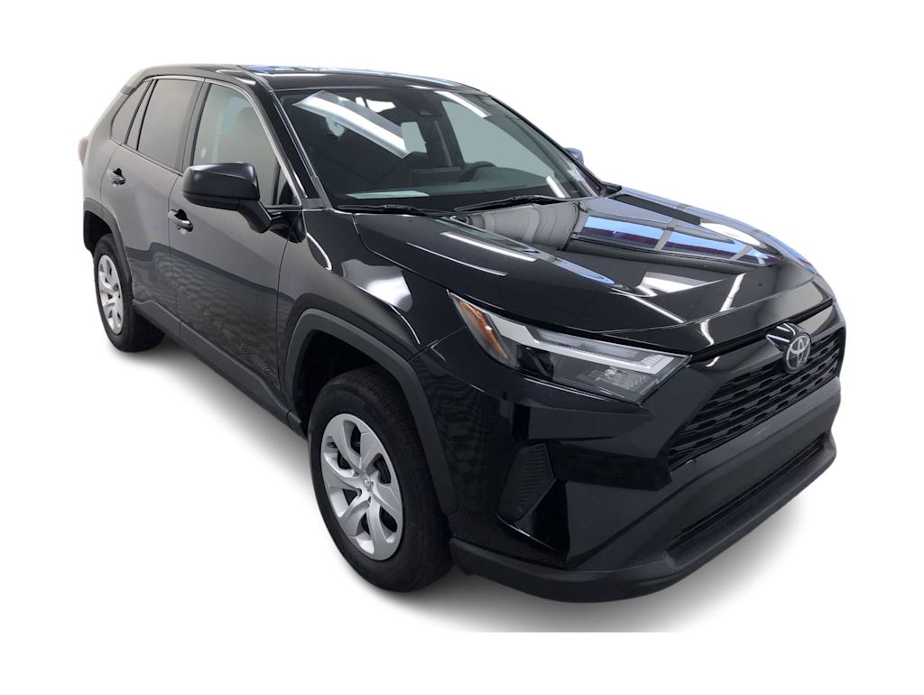 2024 Toyota RAV4 LE 37