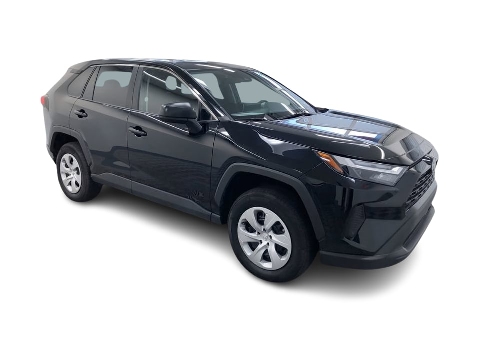 2024 Toyota RAV4 LE 19