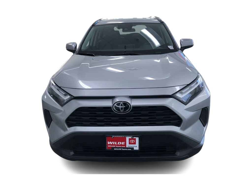 2024 Toyota RAV4 XLE 28