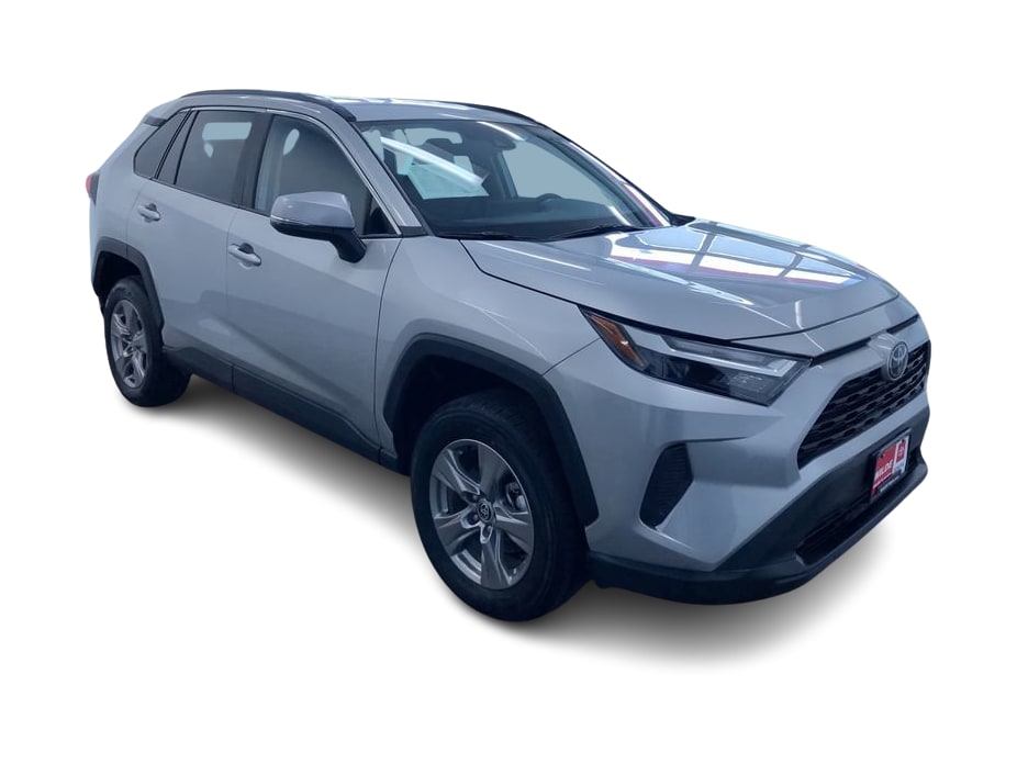 2024 Toyota RAV4 XLE 22