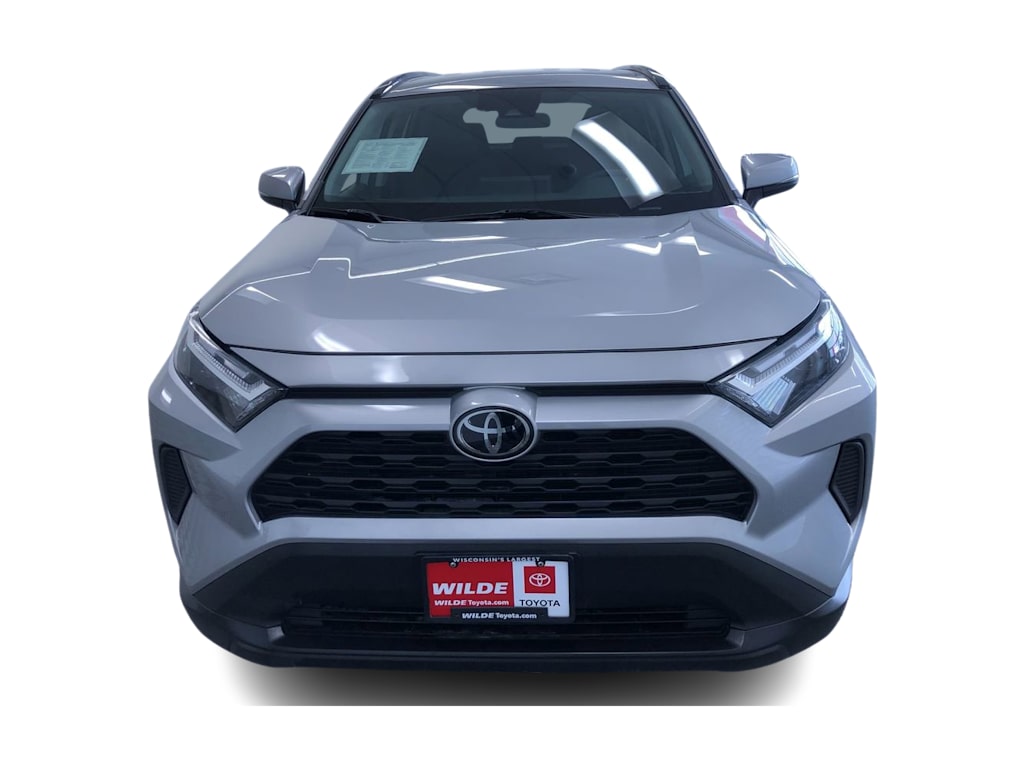 2024 Toyota RAV4 XLE 28