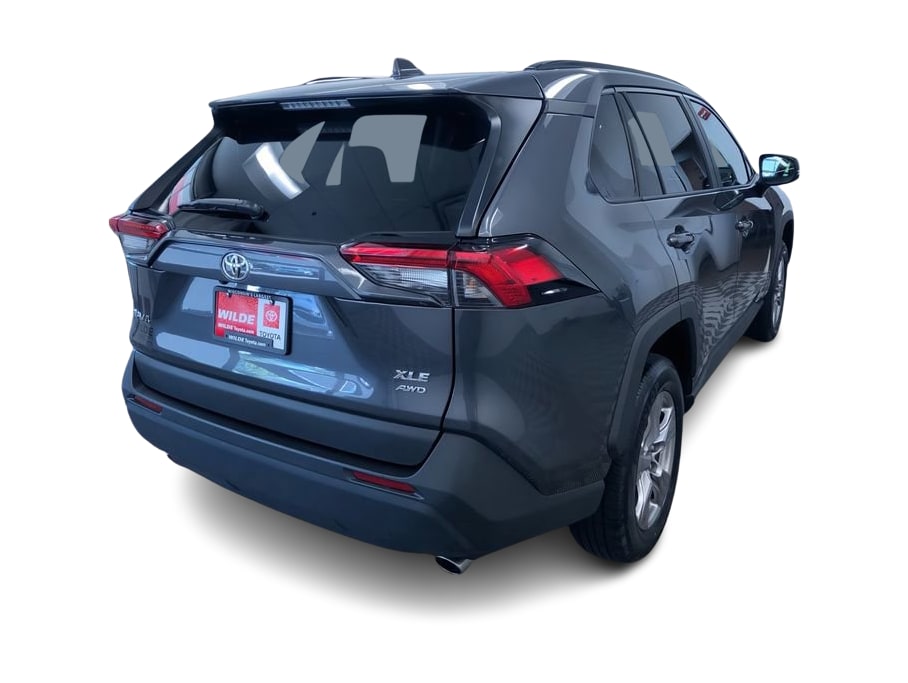 2024 Toyota RAV4 XLE 22