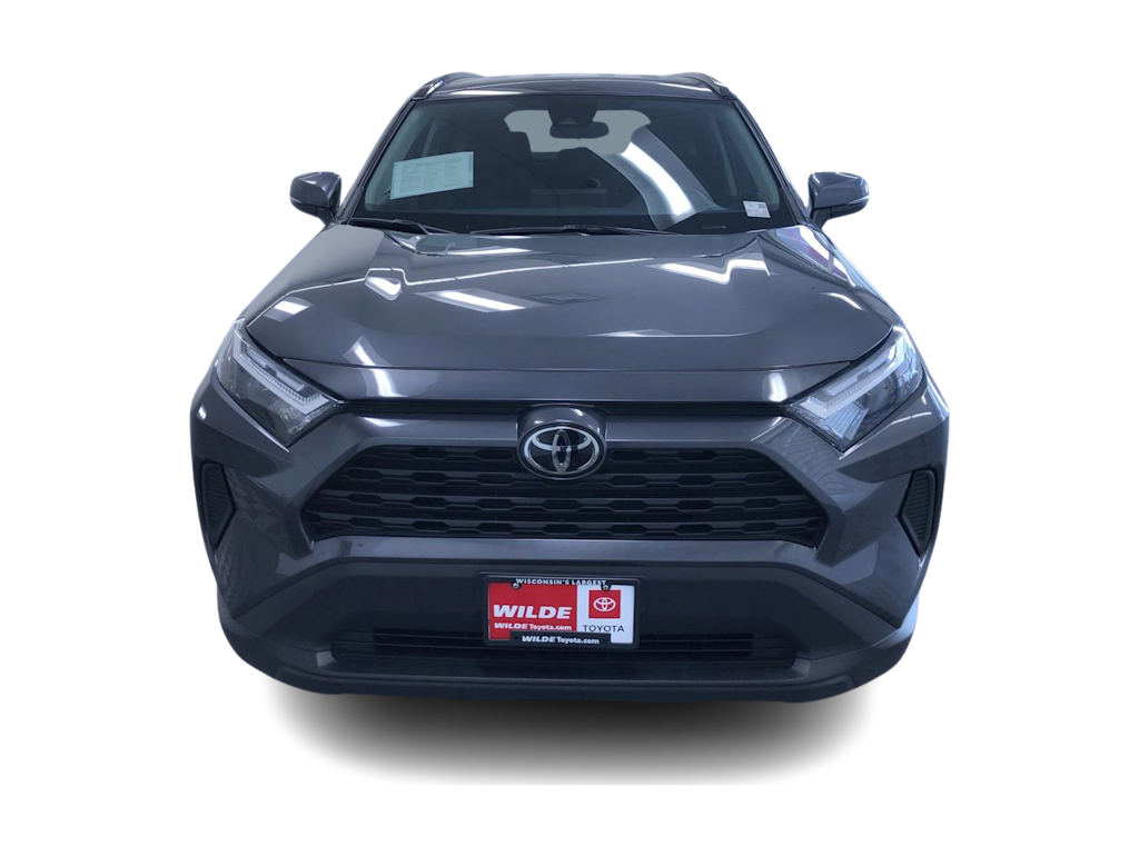 2024 Toyota RAV4 XLE 27