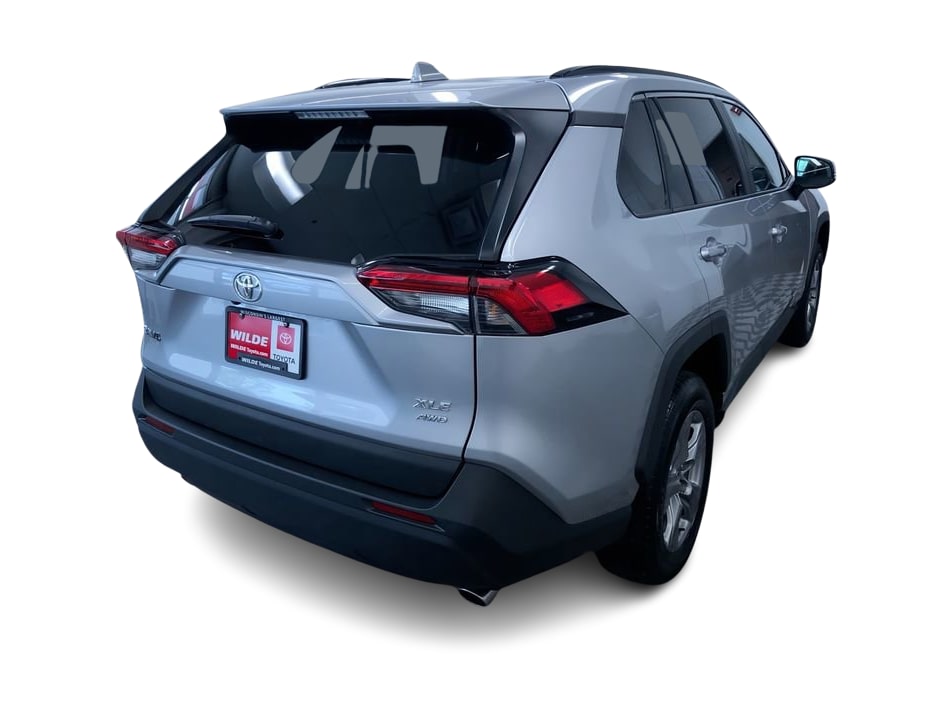 2024 Toyota RAV4 XLE 20