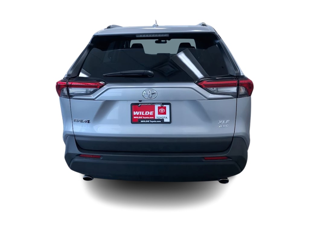 2024 Toyota RAV4 XLE 5