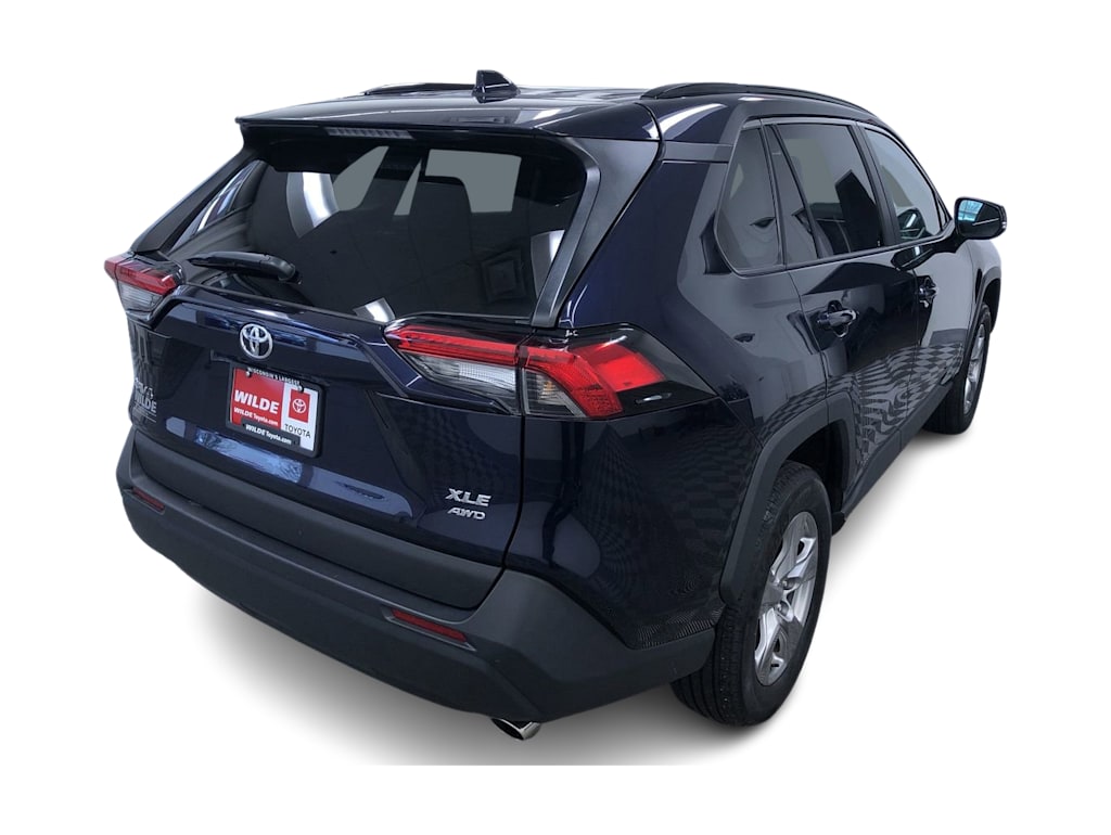 2024 Toyota RAV4 XLE 36