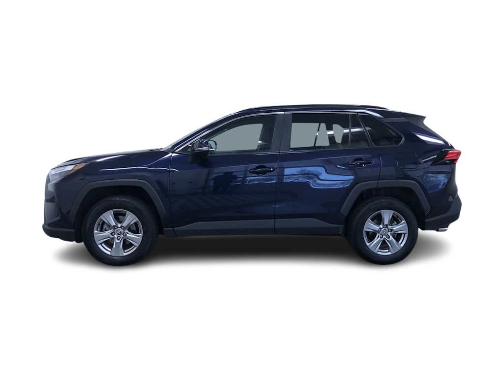 2024 Toyota RAV4 XLE 25