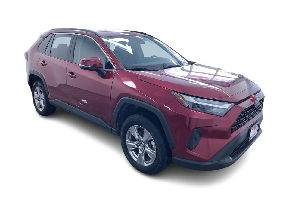 2023 Toyota RAV4 XLE 20