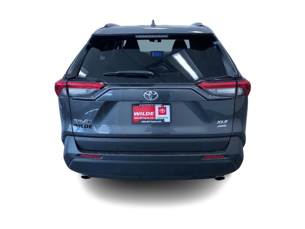 2024 Toyota RAV4 XLE 5