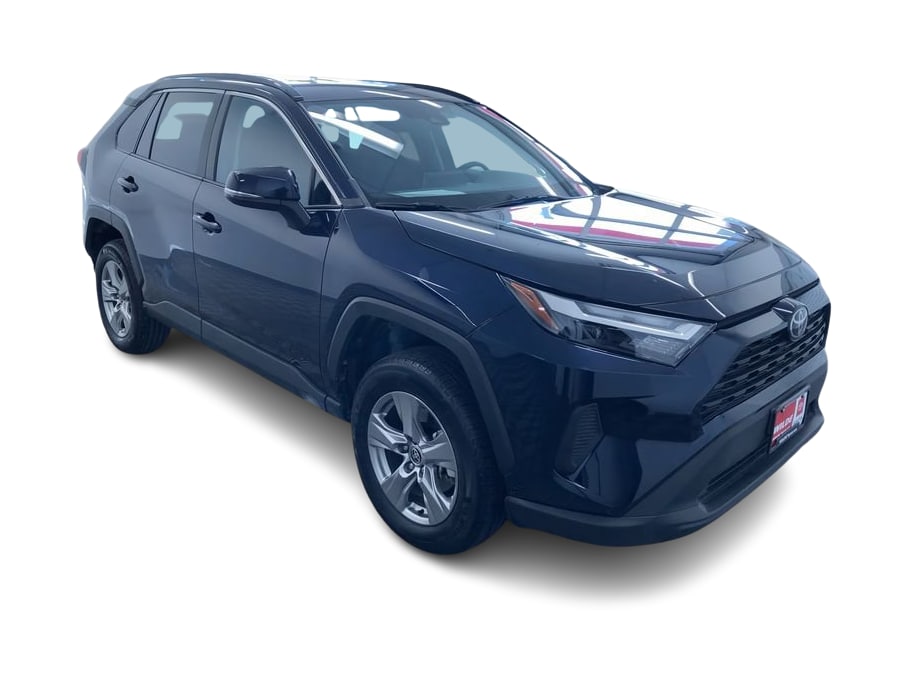 2024 Toyota RAV4 XLE 21