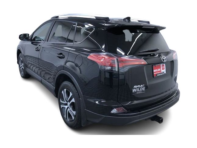 Thumbnail: 2016 Toyota RAV4 - 25