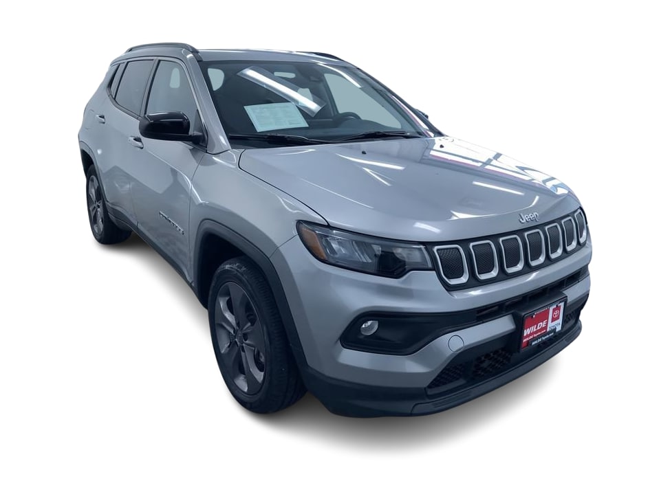 2022 Jeep Compass Latitude 22