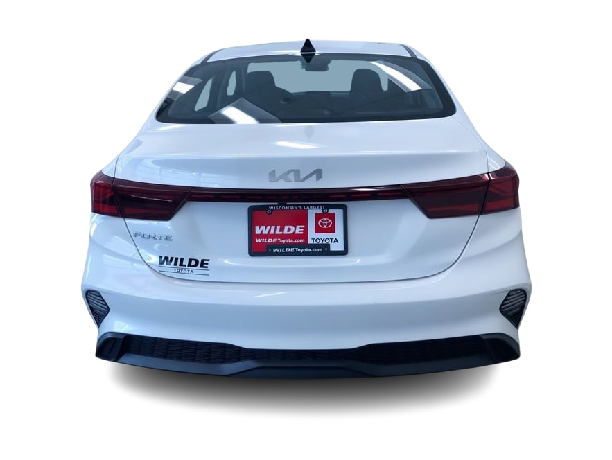 2024 Kia Forte LXS 5