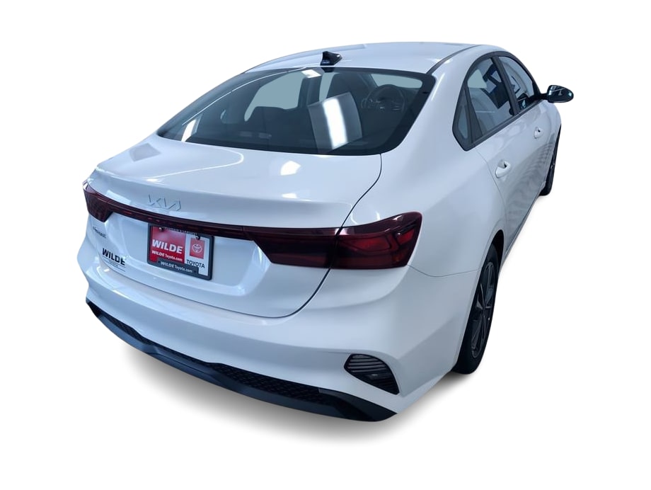 2024 Kia Forte LXS 22