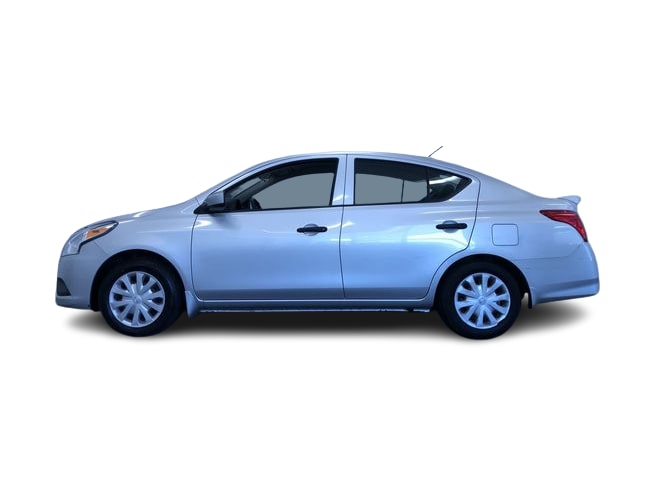 Thumbnail: 2016 Nissan Versa - 22