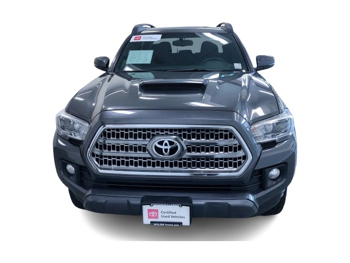 Thumbnail: 2017 Toyota Tacoma - 6
