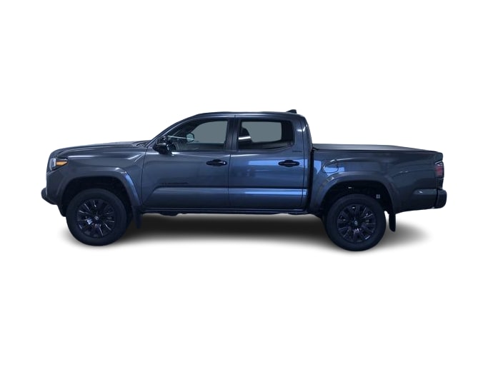 Thumbnail: 2022 Toyota Tacoma - 3