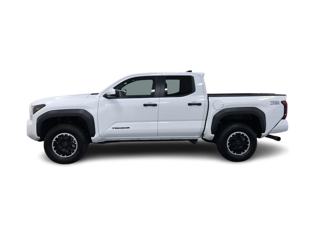 2024 Toyota Tacoma TRD Off-Road 3