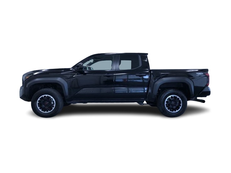 Thumbnail: 2024 Toyota Tacoma - 3