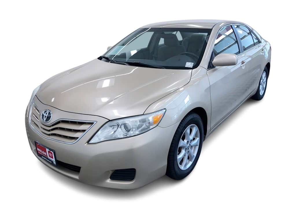 Used 2011 Toyota Camry LE with VIN 4T1BF3EK8BU699985 for sale in West Allis, WI