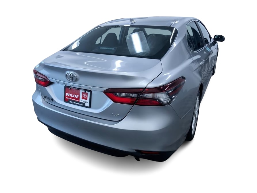 2024 Toyota Camry LE 22