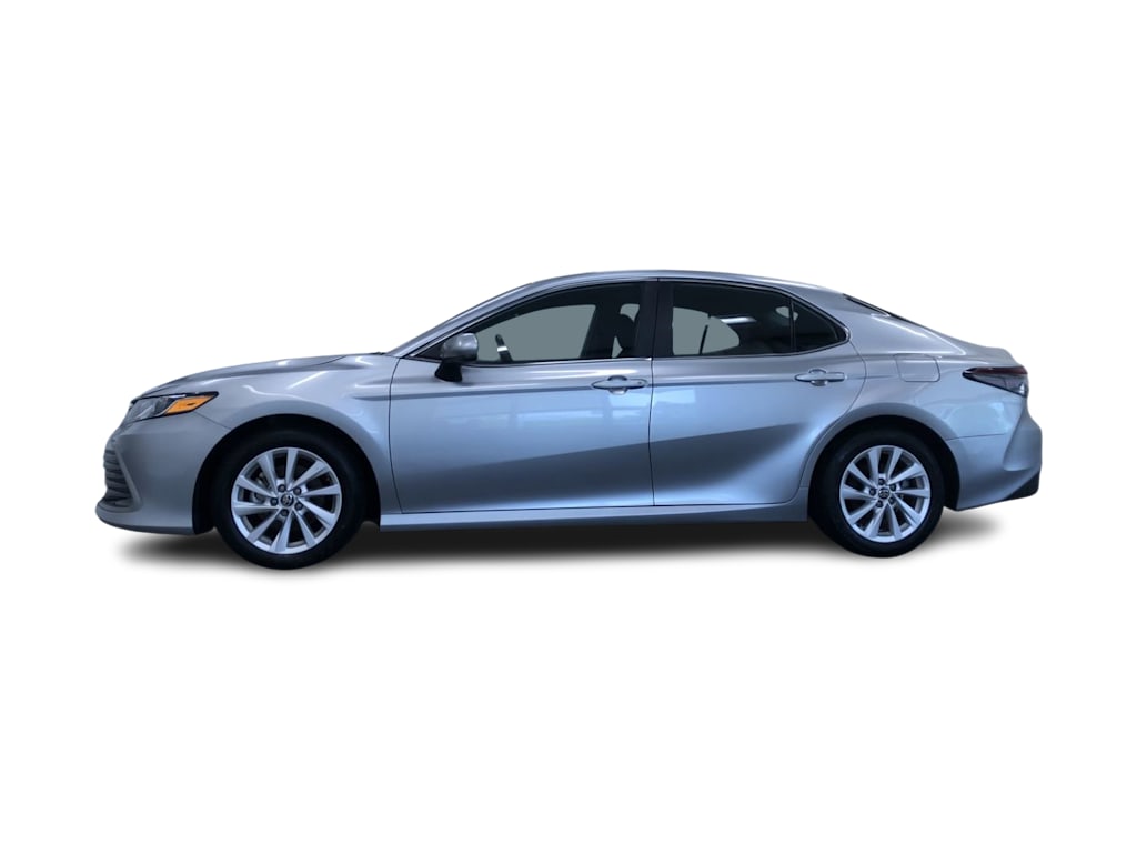 2024 Toyota Camry LE 24
