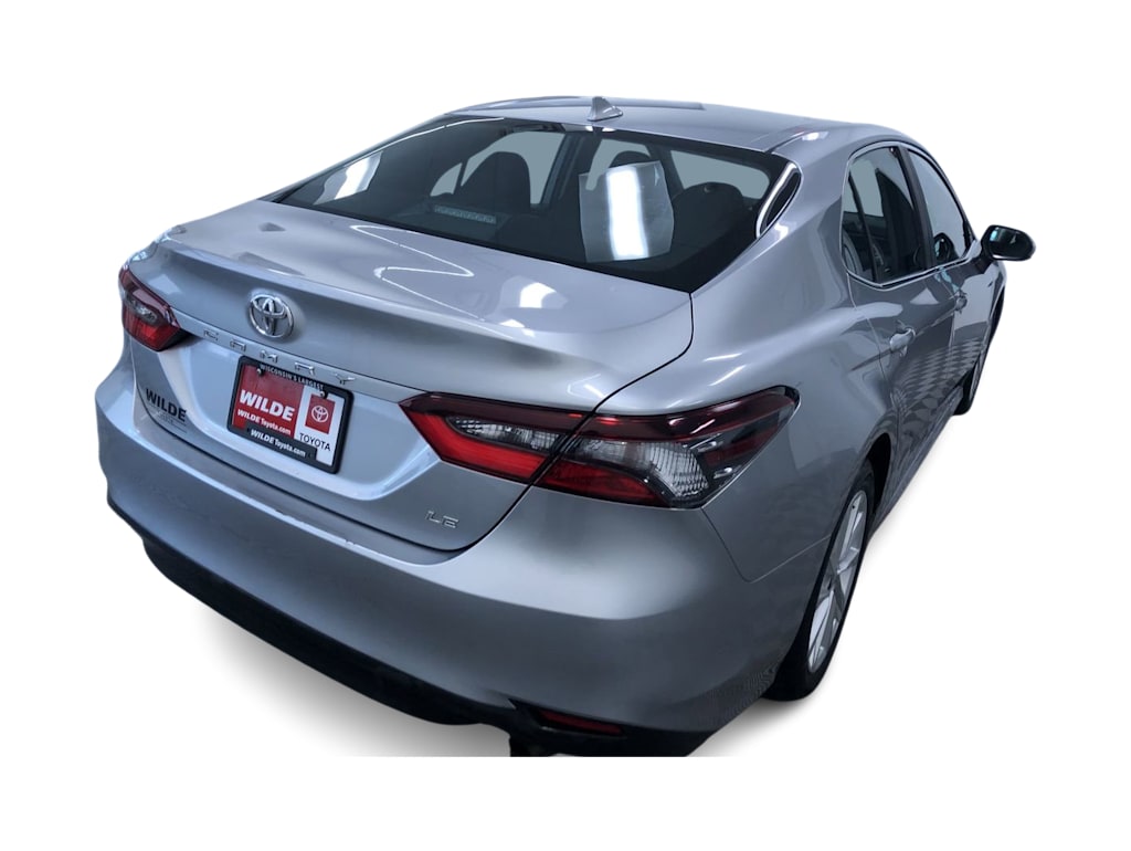 2024 Toyota Camry LE 33