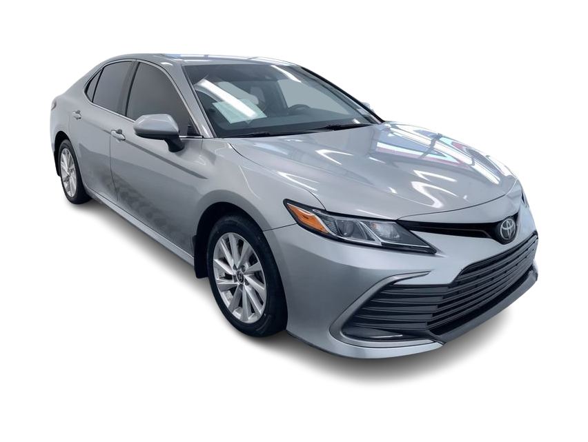 2022 Toyota Camry LE 17