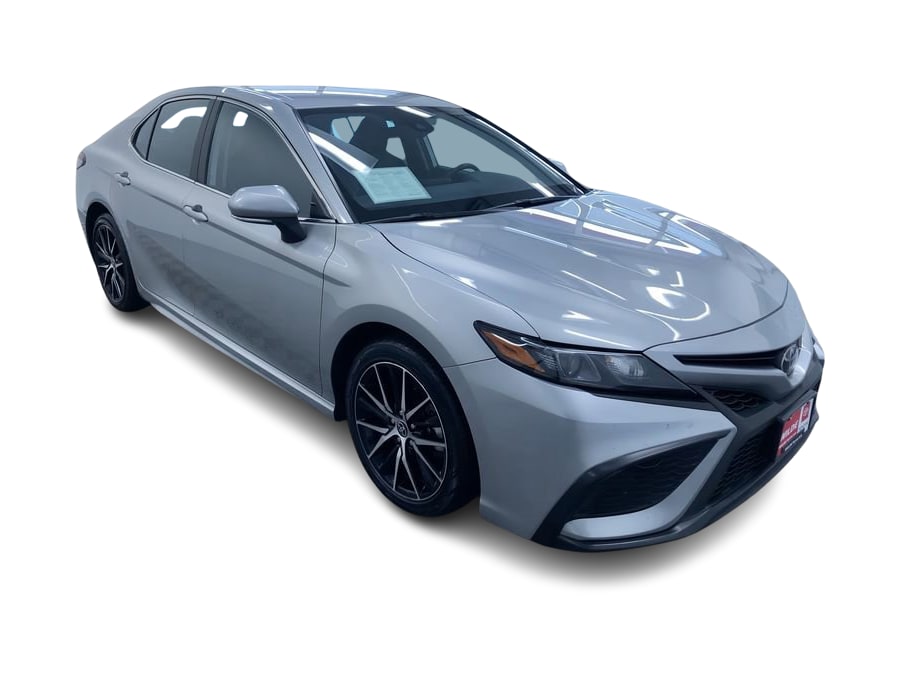2024 Toyota Camry SE 20