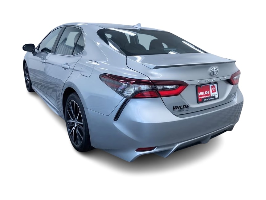 2024 Toyota Camry SE 4