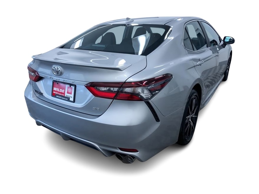 2024 Toyota Camry SE 22