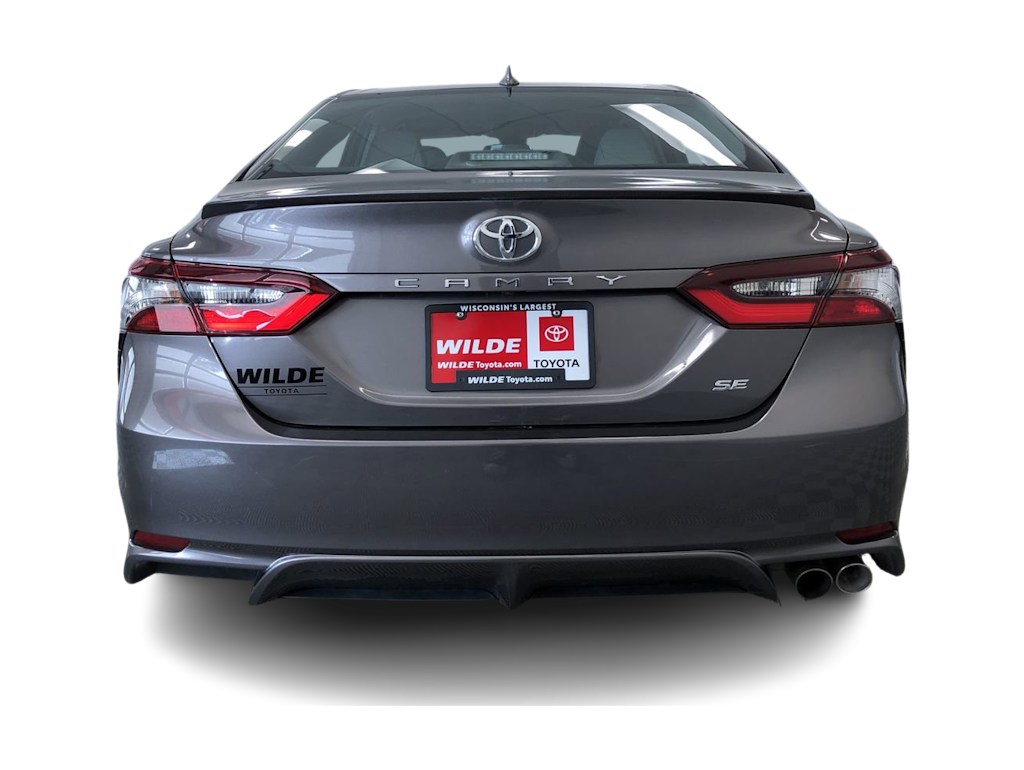 2024 Toyota Camry SE 24