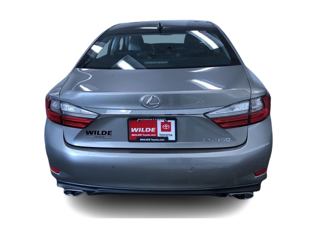 Thumbnail: 2018 Lexus ES - 24