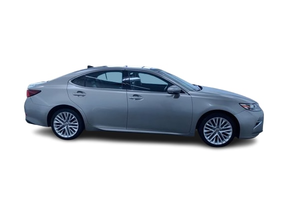 Thumbnail: 2018 Lexus ES - 18