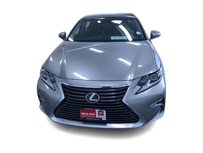 Thumbnail: 2018 Lexus ES - 25